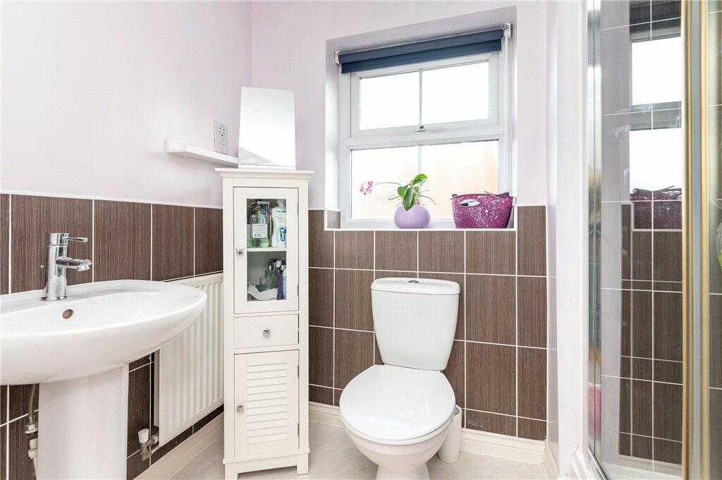 Master En-Suite