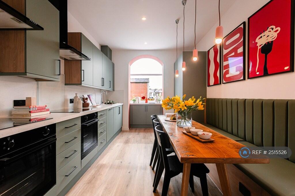 Kitchen/Dinning Space