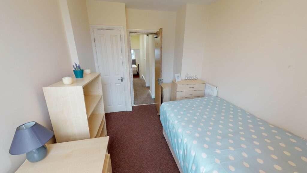 7_Hoole_Road
