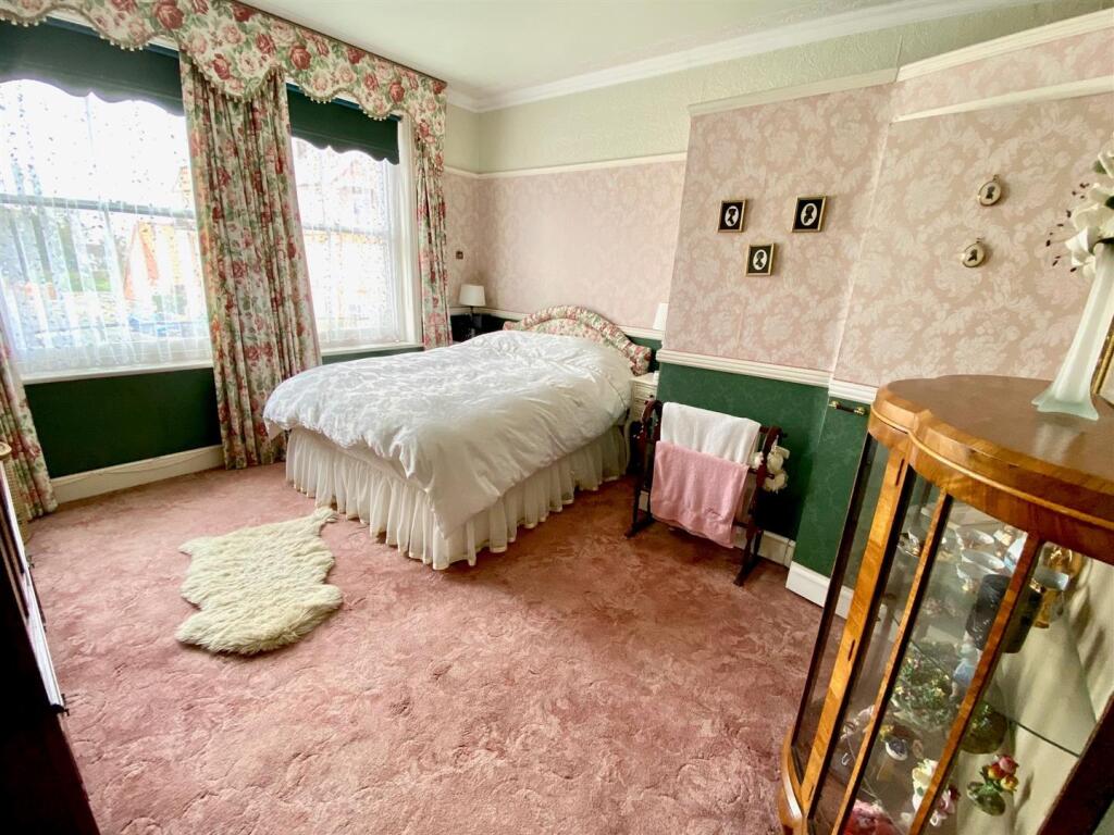 London Road South (17).jpg