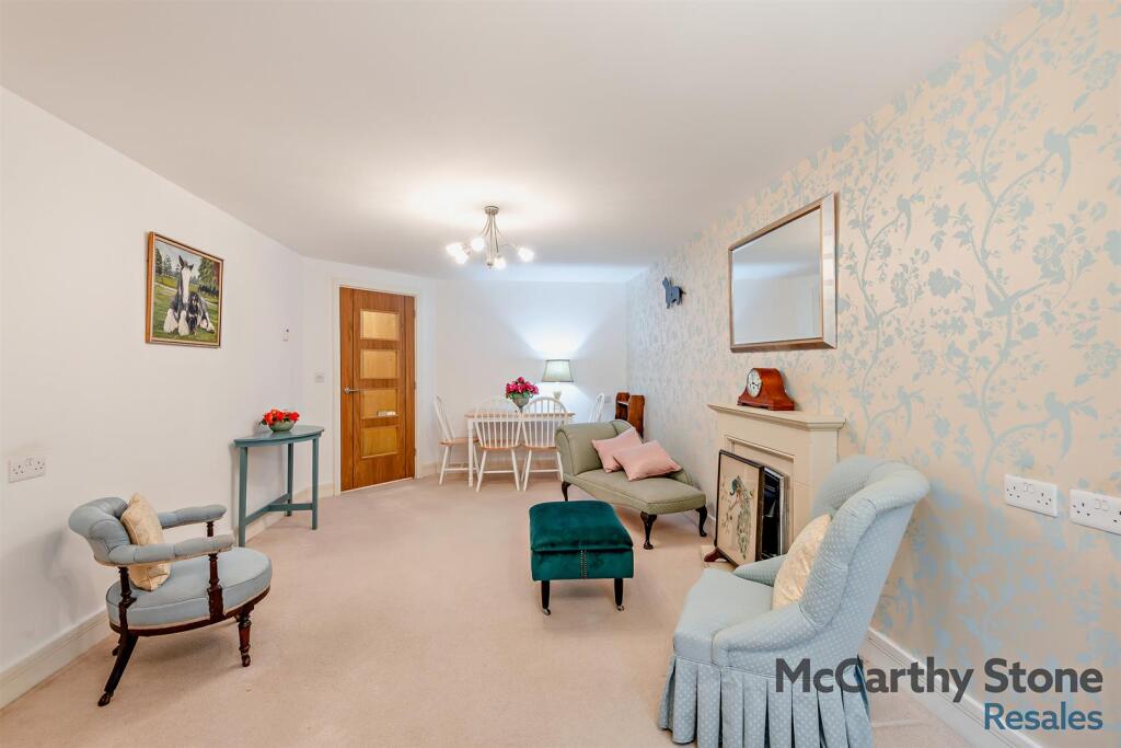 8642174-interior11-800.jpg