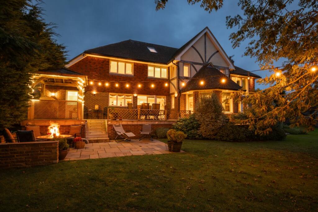Twilight rear