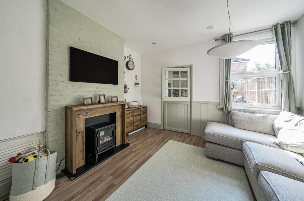 1332315-3-688ceca...