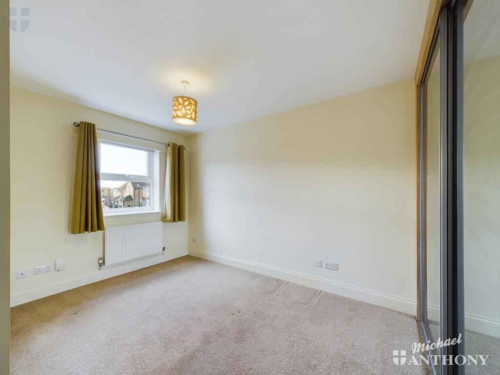 CAM03218G0-PR0497-STILL002