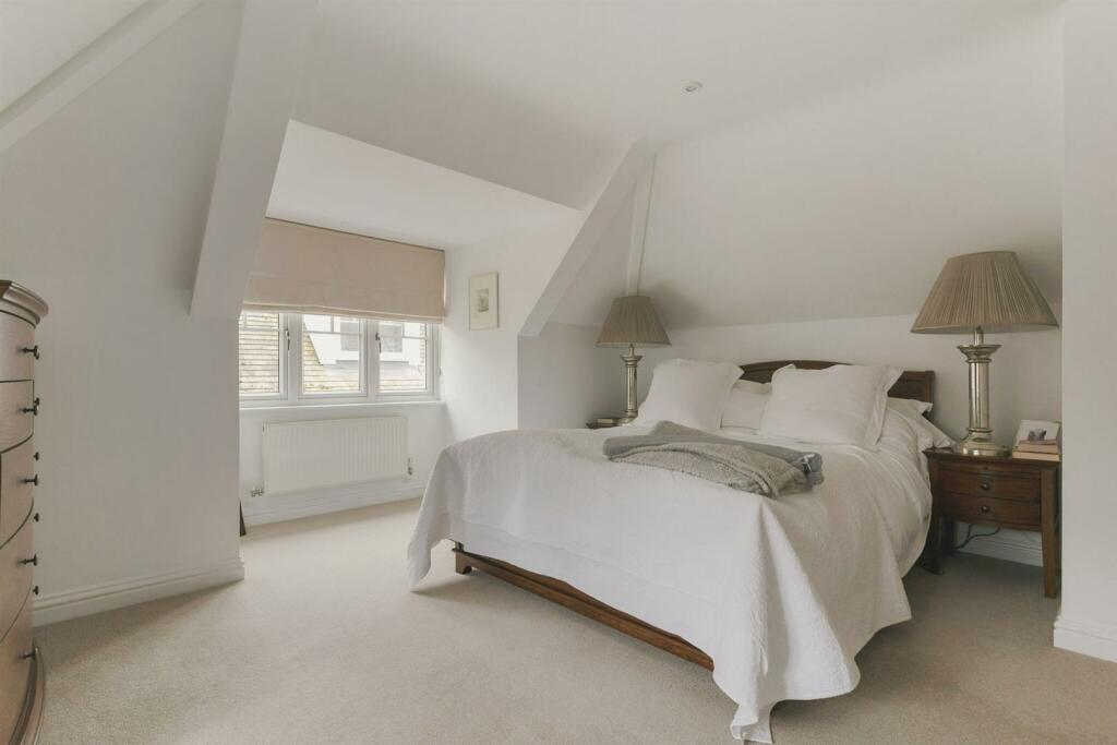 66247_4 Hayman Close, Charlton Kings Cheltenham  (