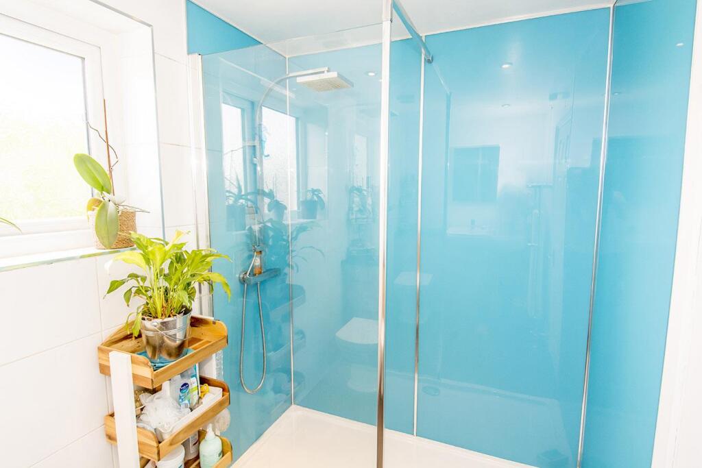 (Shower Room Photo Two)