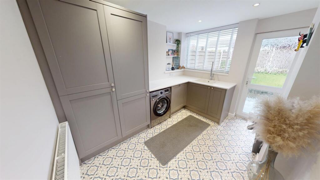 Sandfield Road Utility Room