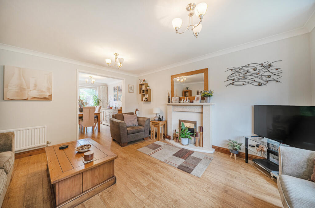 1350578-5-68cabbb...