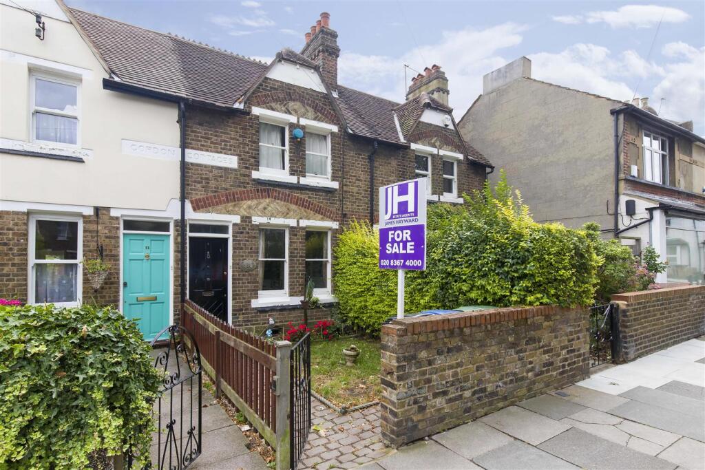 Chase side Cres_10.JPG