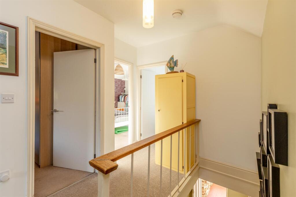 Canford Lane, Westbury on Trym Landing.jpg