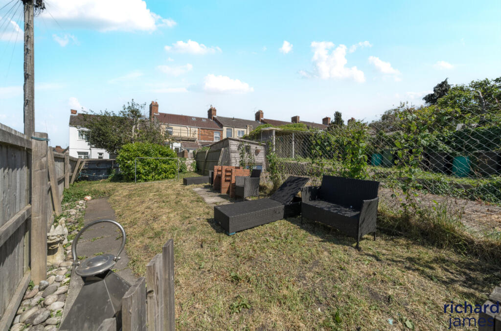 83bcfe15bd63431a8532d2530f3205ac