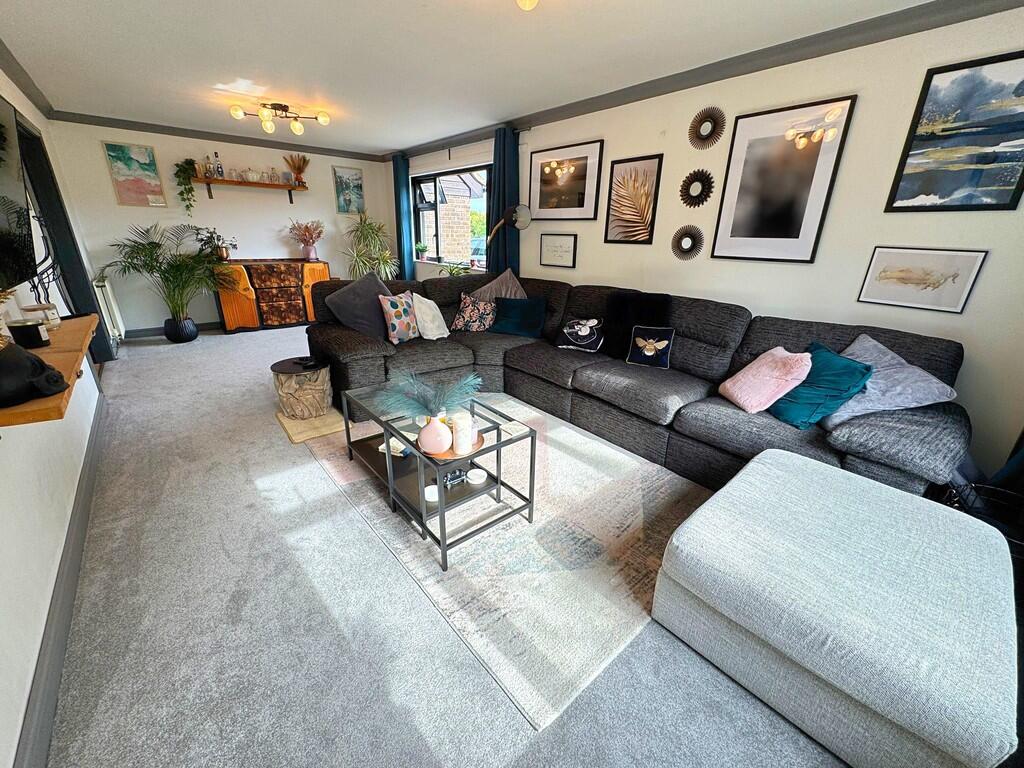 Lounge from door