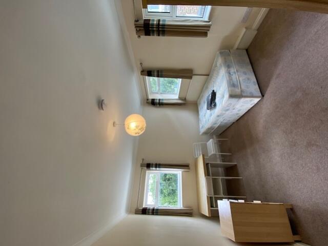 1 Whippingham Street Bedrom 3