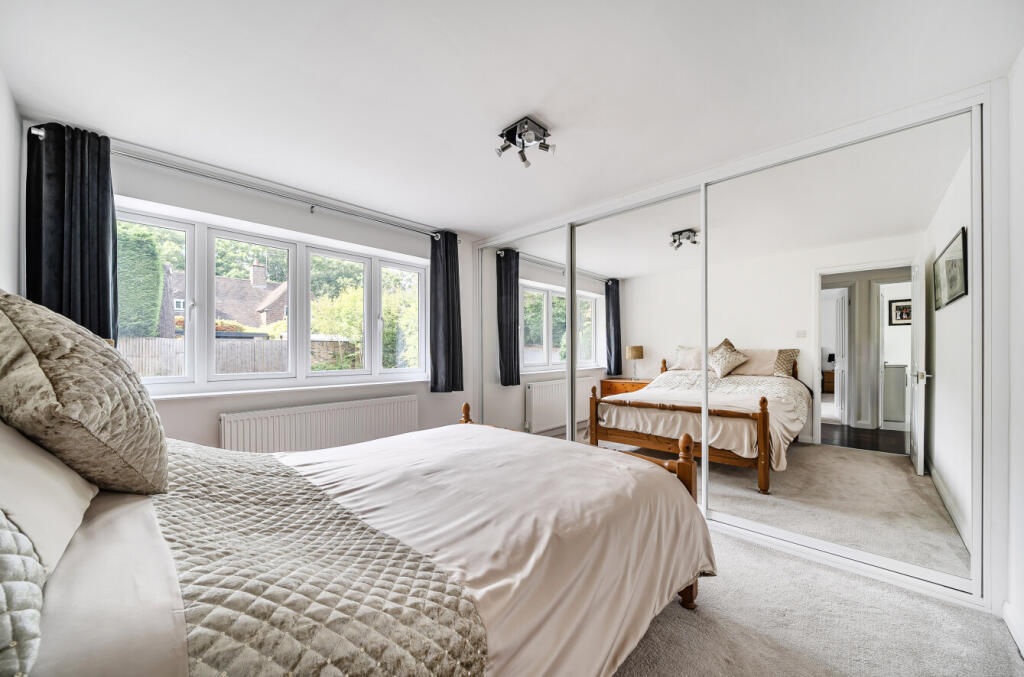 1344875-15-68ade7...