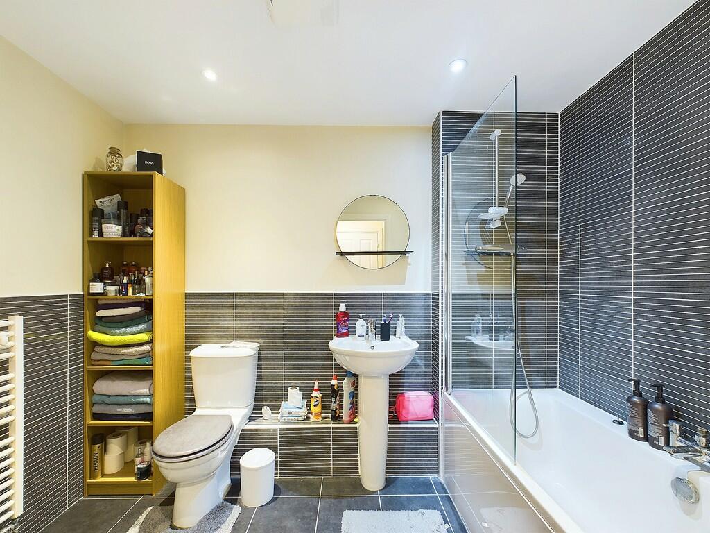 CAM03582G0-PR0055...