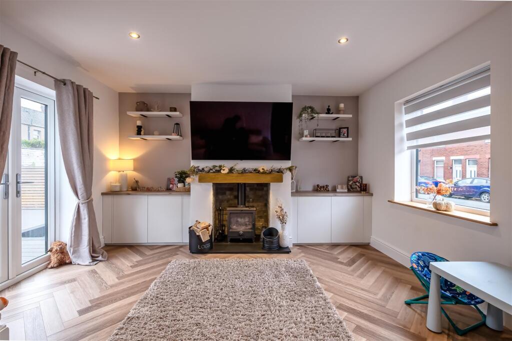93 Gloucester Street (5 of 17).jpg