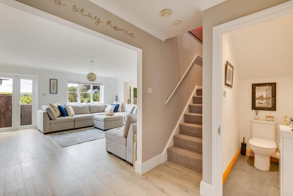 Garden Terrace 5-50.jpg