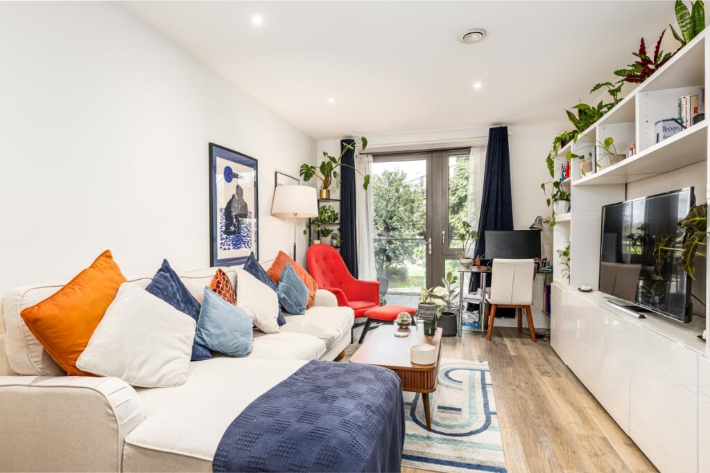 Corio House F14 (...