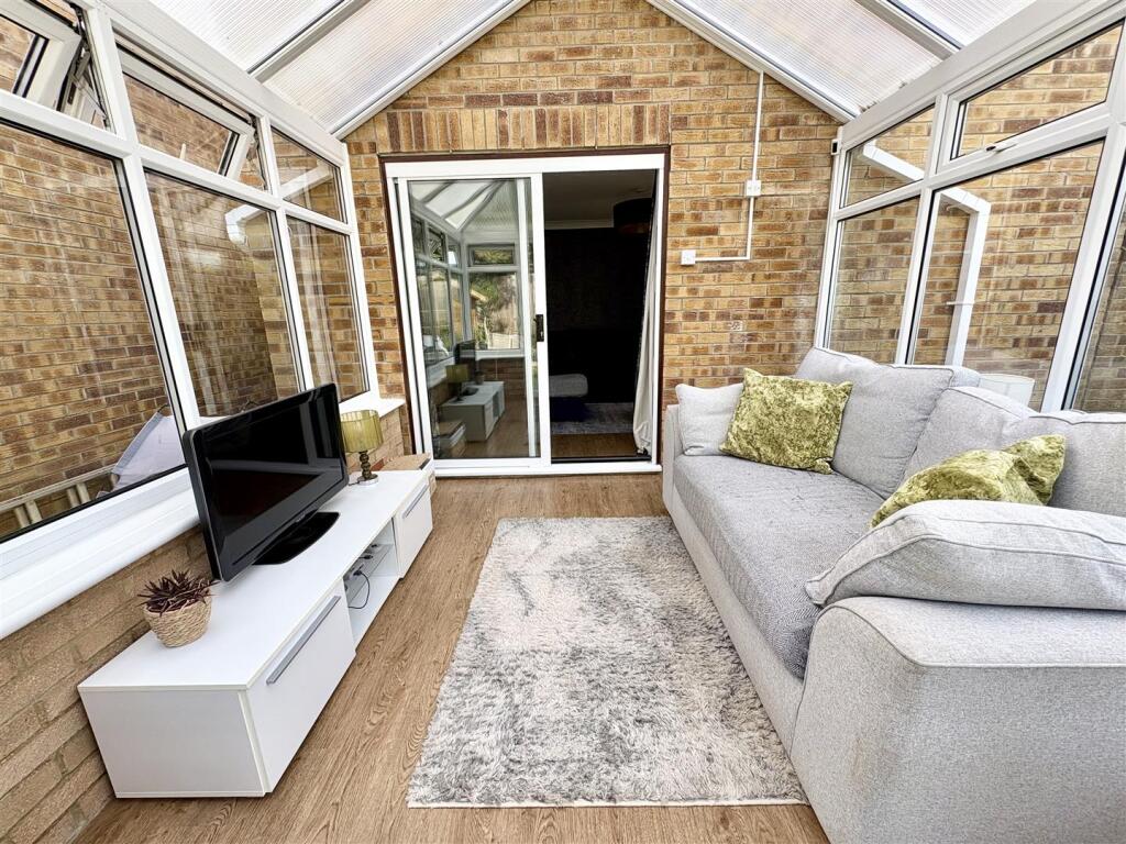 conservatory2.jpg