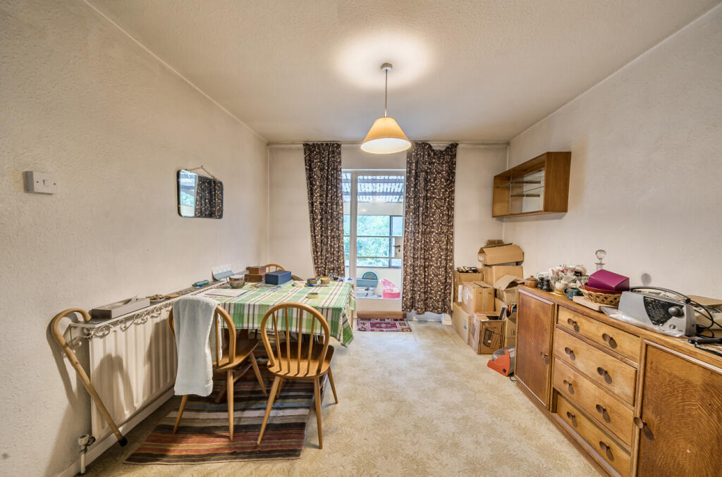 1346134-17-68b1f2...