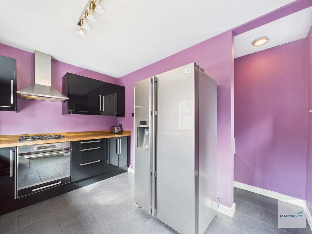 CAM03394G0-PR0371...