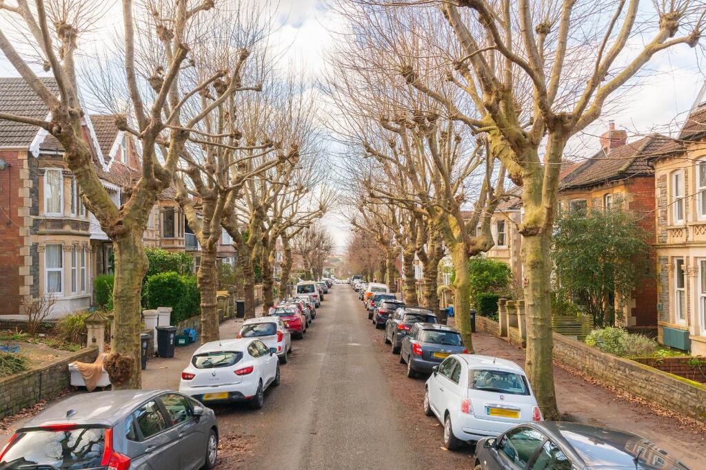 0C8RKE - External A.jpg