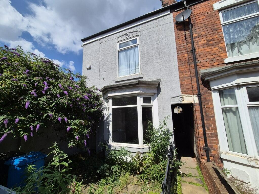 3 Bedroom End Terrace House - For Sale by Auction