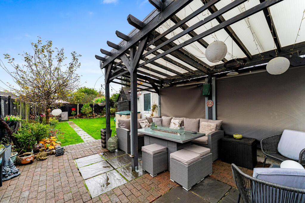 3 Watton Close42.jpg