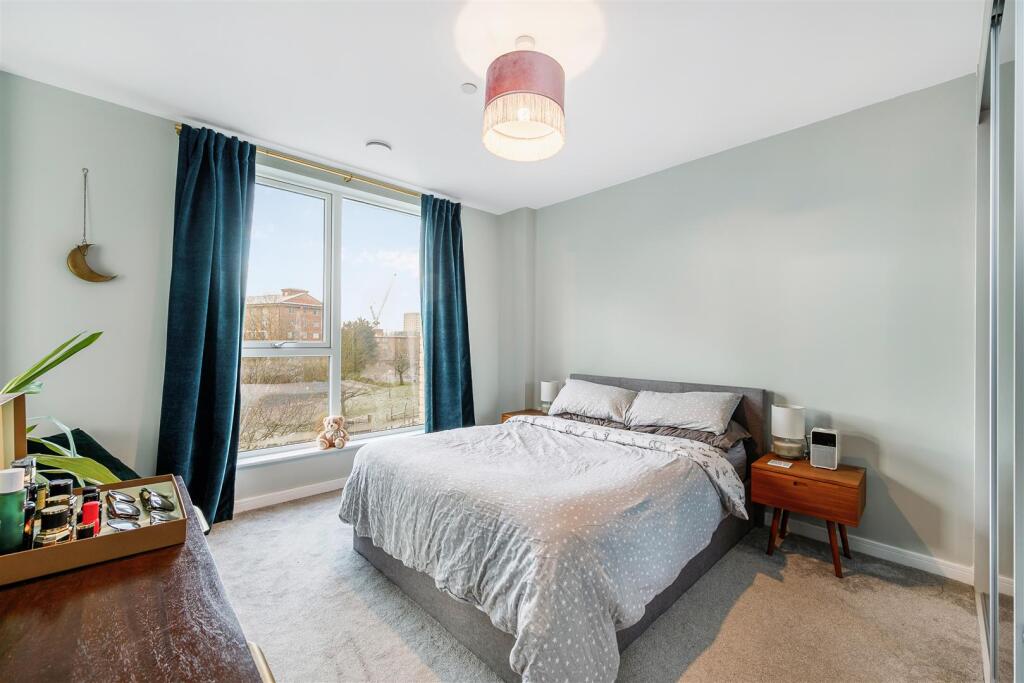 35 Wiltshire House-6.jpg