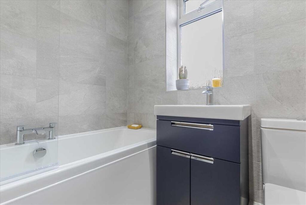 Bathroom (1)