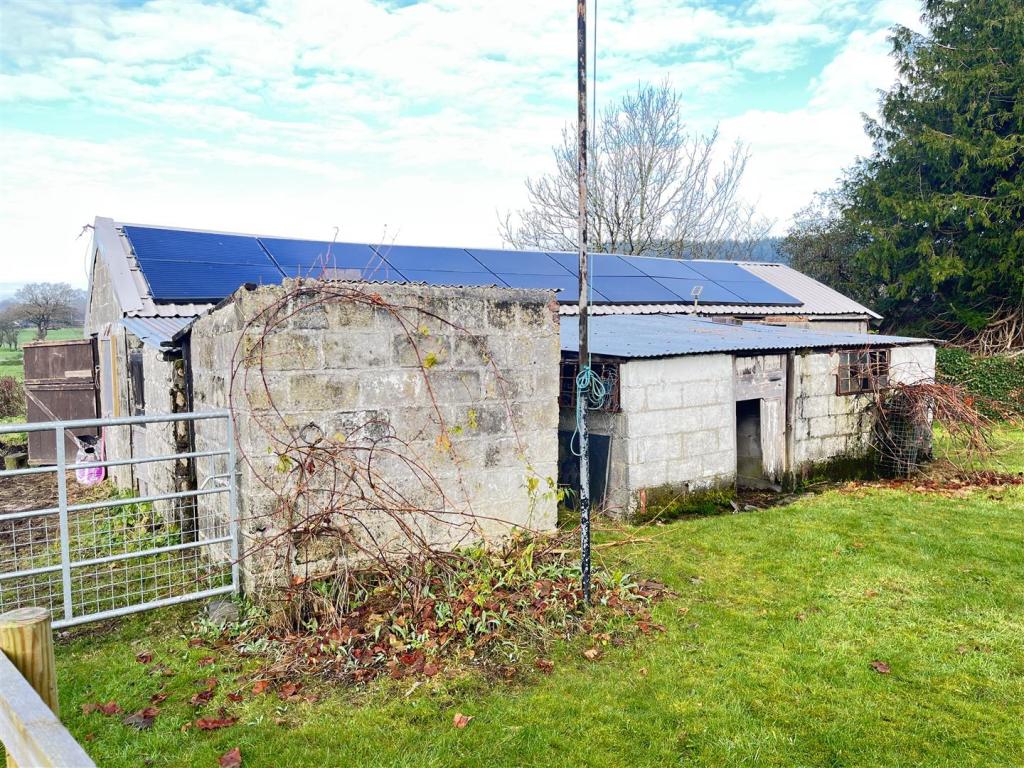 STABLES