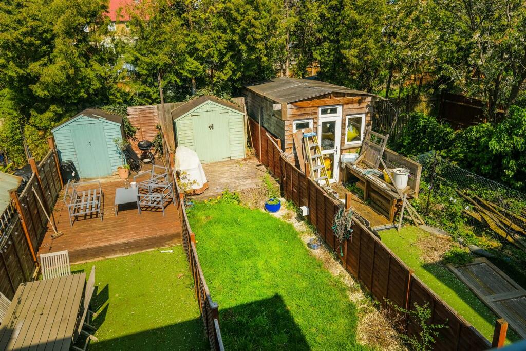 149 Brettenham Road ext_resized.jpg