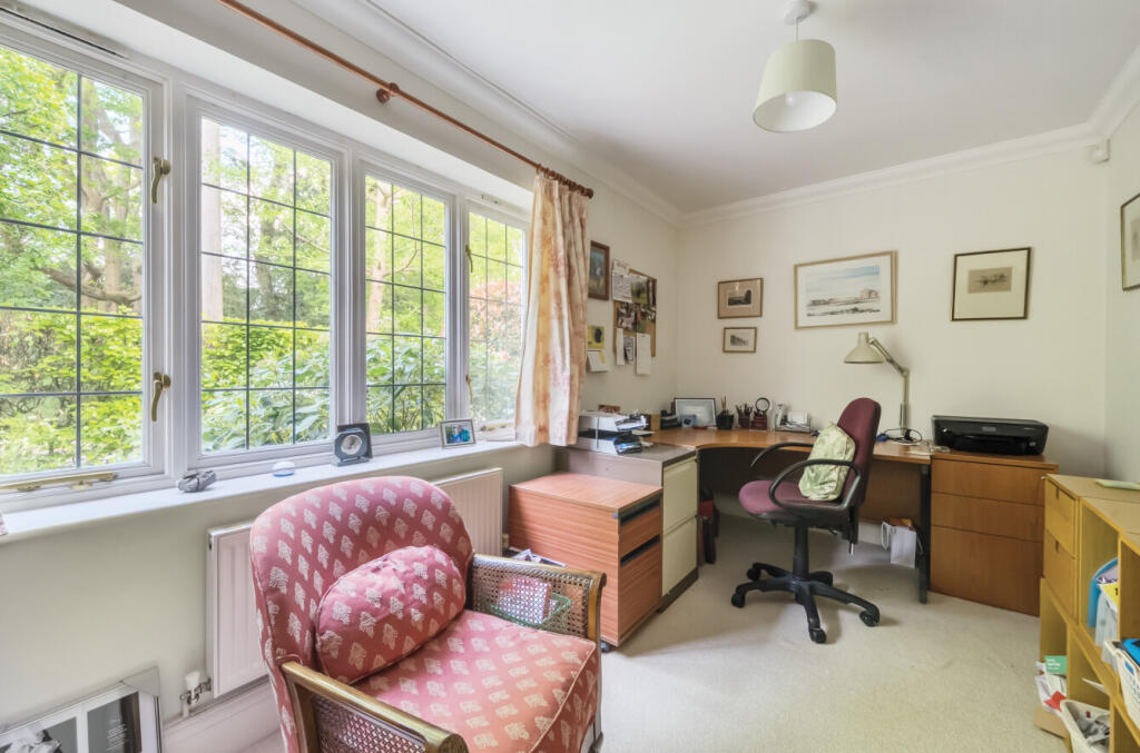 25-68150b05ef3bc-...