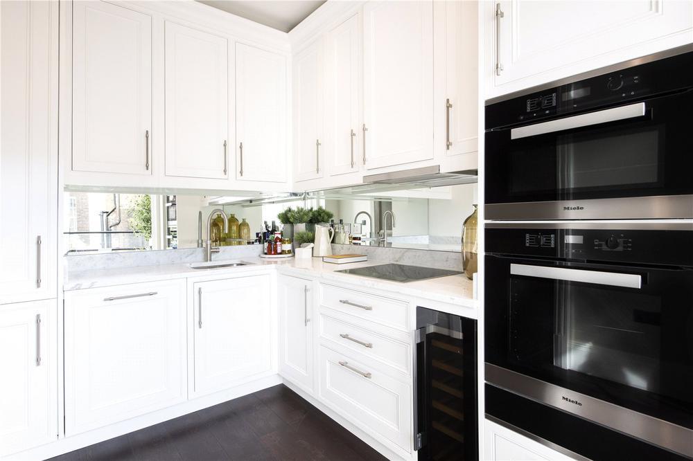 6b6ac01e45d61a4e8095ea03a5c8ae6b4c12a643.1000x666.