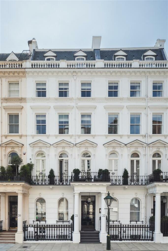 038.jpg