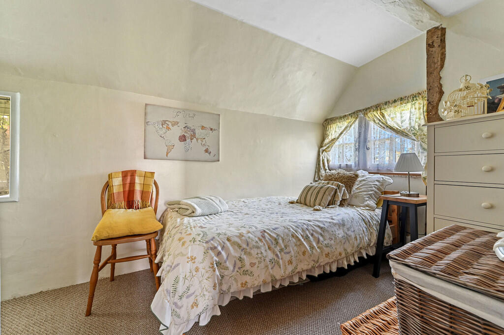 PT-DB(LH)-AprilCo...