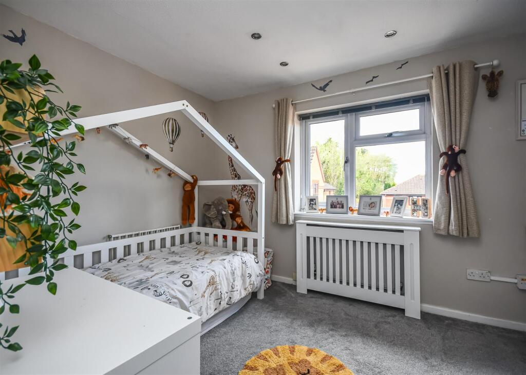 9 Bankside-Bedroom 2 NEW.jpg