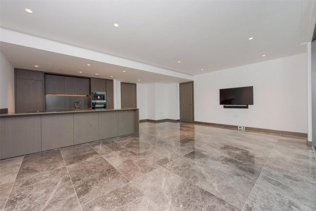 Reception/Kitchen