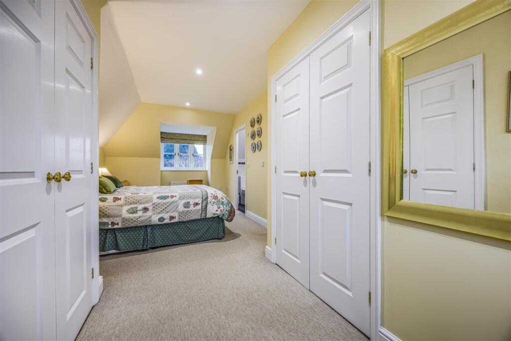 2 Clarendon Close, Denmead-PorticoMarketing-Nexa-1