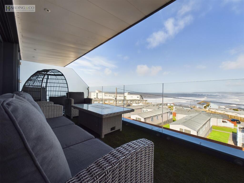 Terrace Balcony .3.jpg