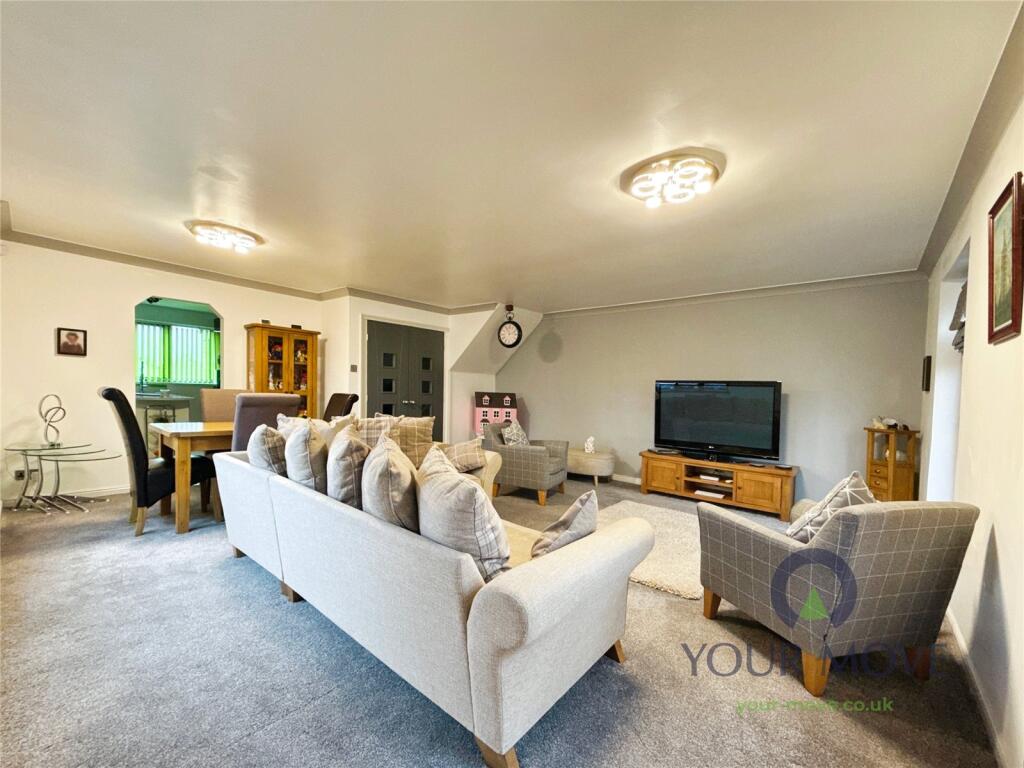 Living/Dining Room