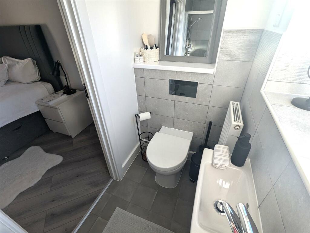 En suite