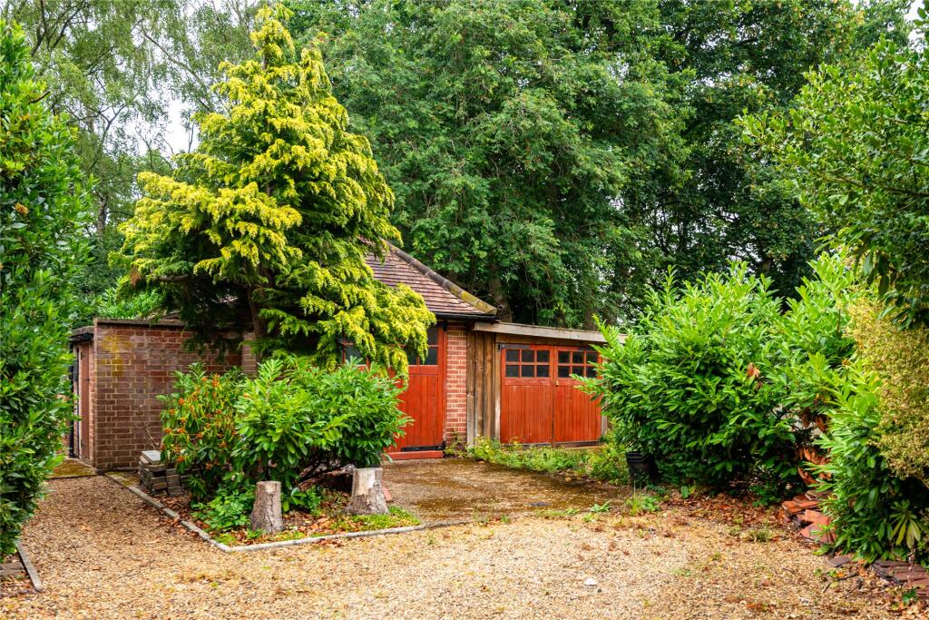 Double Garage