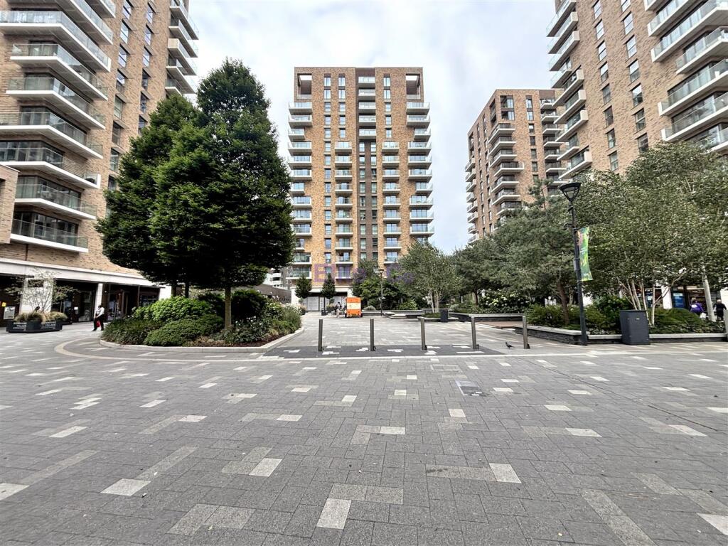 Peglar Square