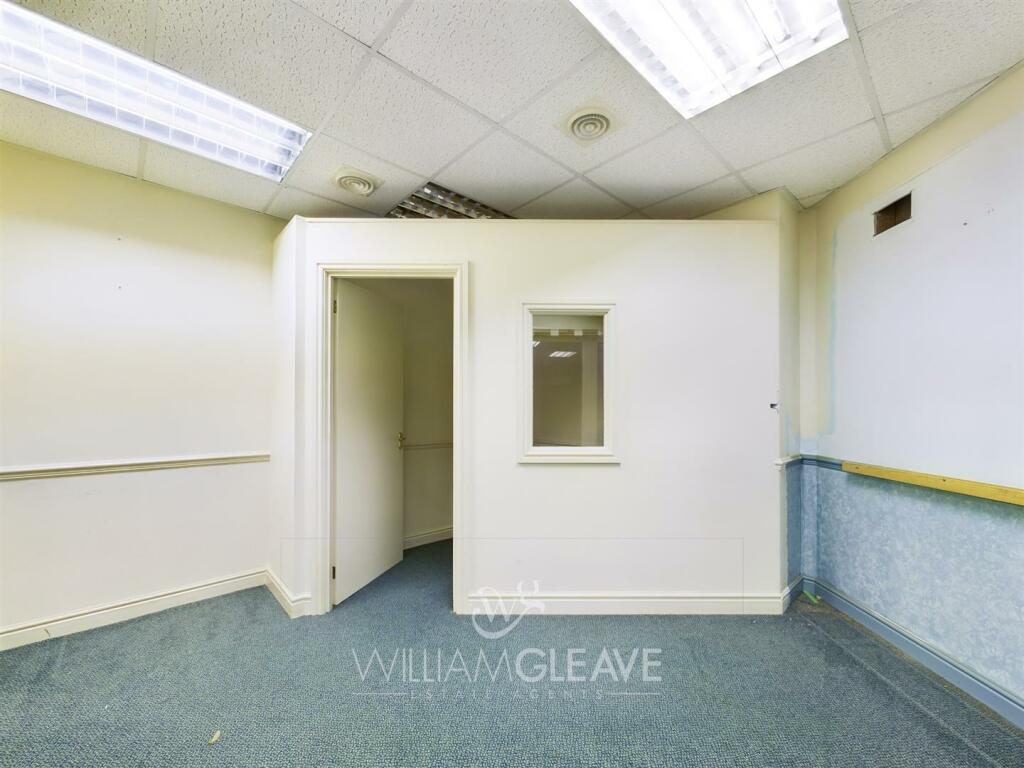 CAM01391G0-PR0081-ST