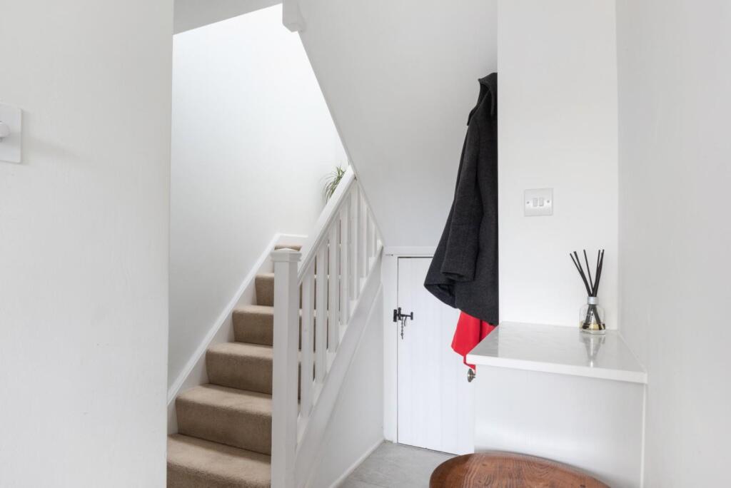 8 Sheepfair Lane, Marshfield, Chippenham SN14 8NA-