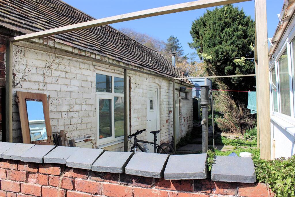 outbuildings.JPG