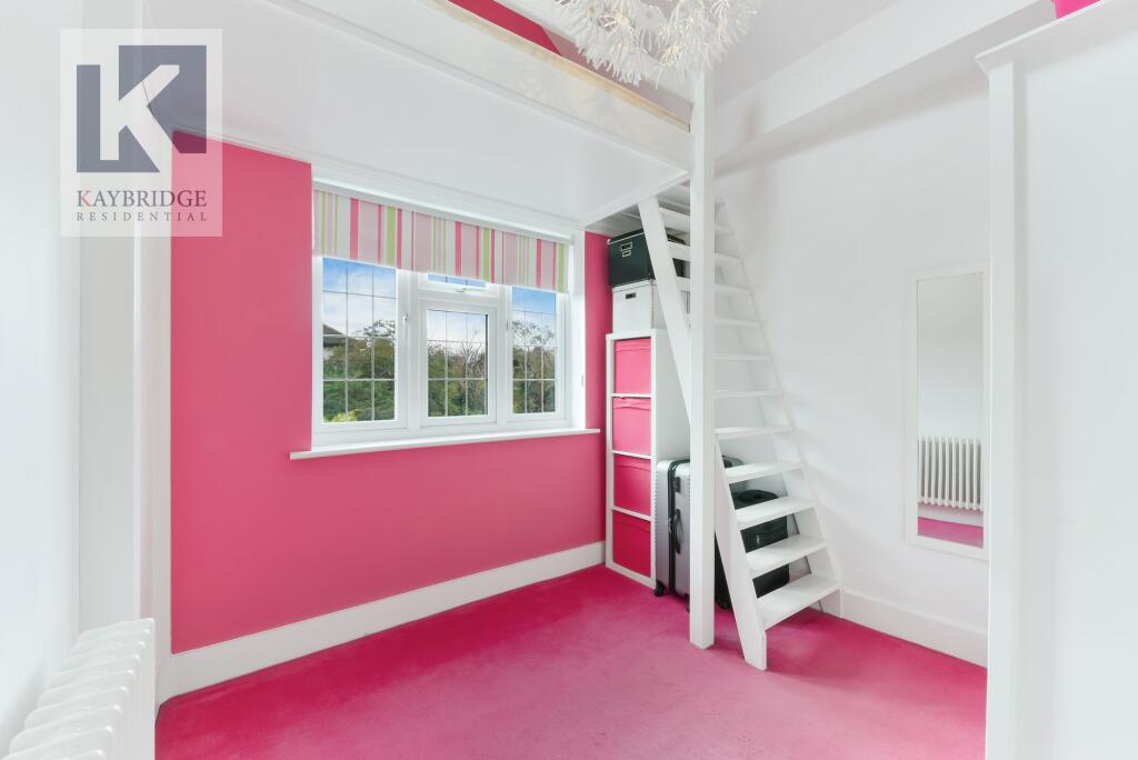 Furzedown Road, Sutton - SM2 5QE