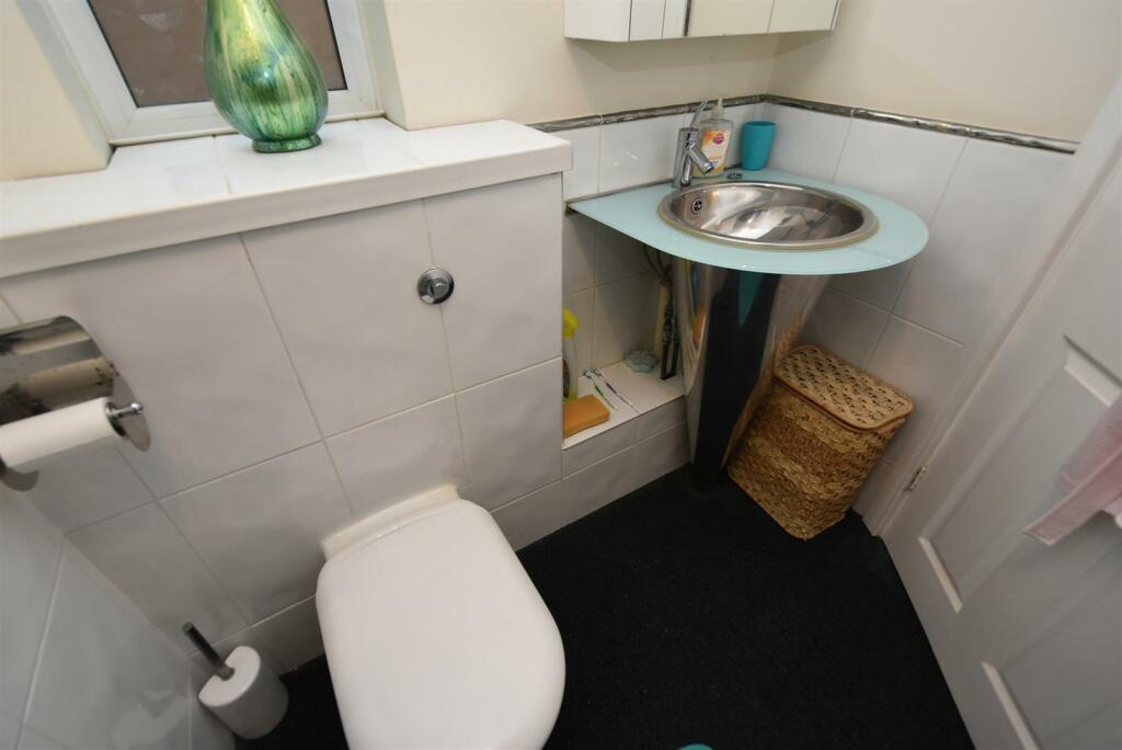 En-Suite Shower Room