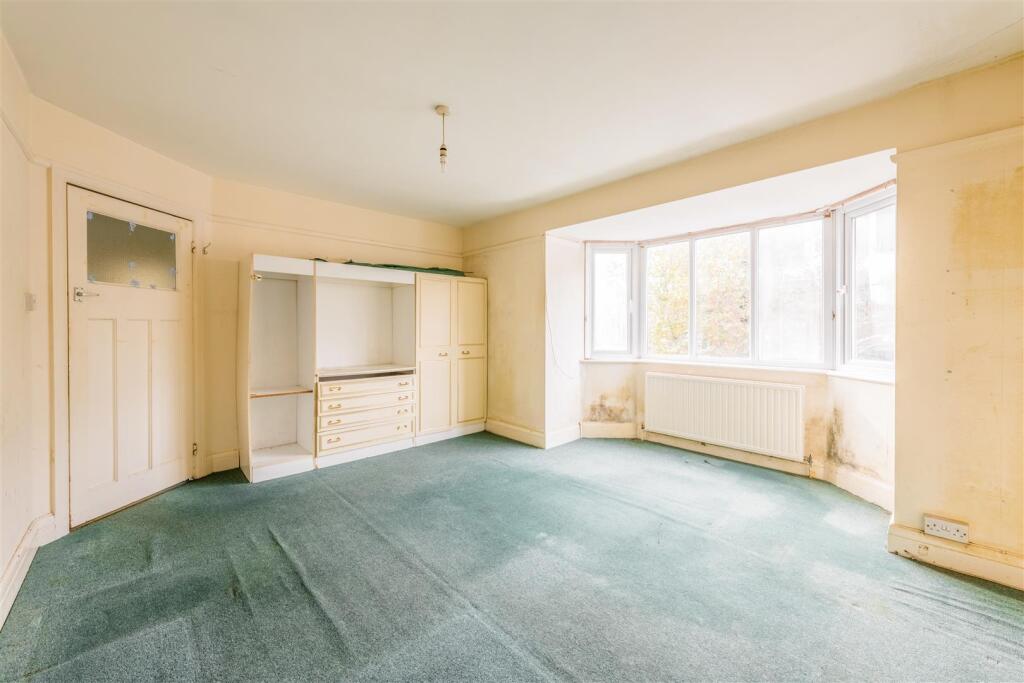 Flat 6, St Anne's Mansions-14.jpg
